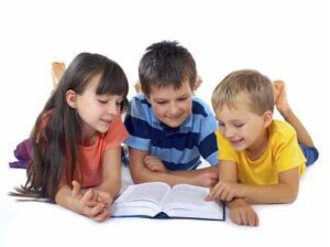 tre-em-nen-hoc-tieng-anh-tu-bao-nhieu-tuoi32b