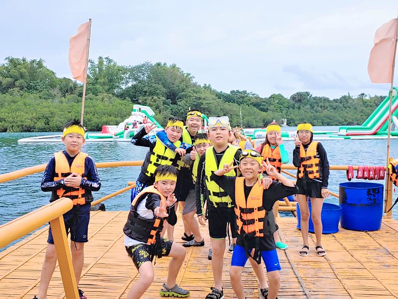 uu-dai-trai-he-cg-philippines-3