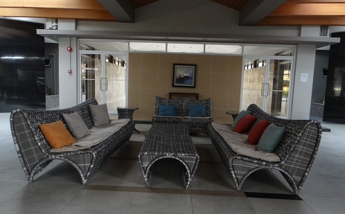 ky-tuc-xa-ben-ngoai-cao-cap-va-tien-nghi-cua-cia-8