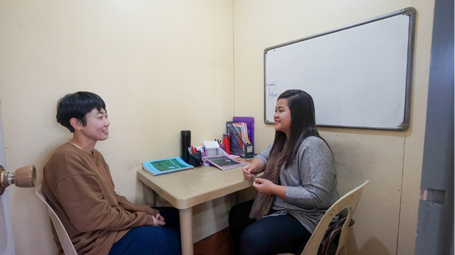 lop-hoc-1-1-tai-truong-aj