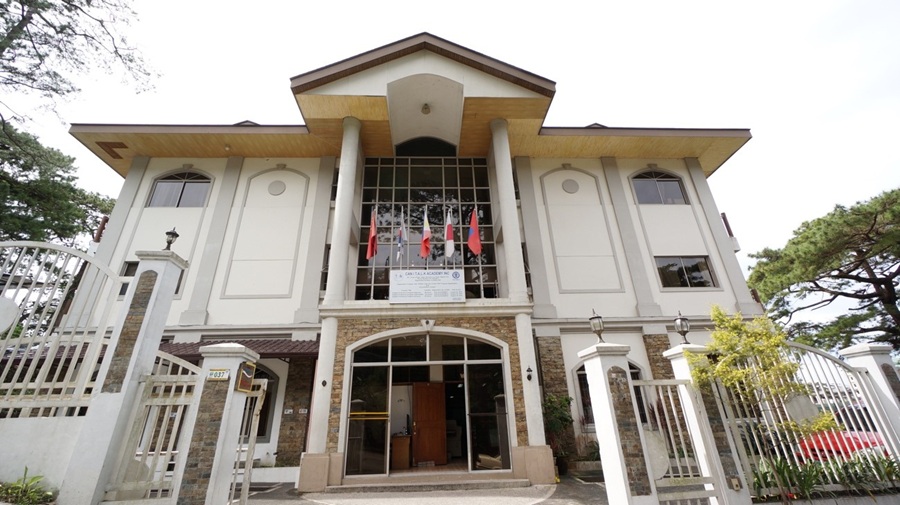 tham-quan-truong-anh-ngu-talk-yangco-1(1)