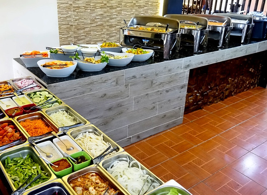 mot-ngay-cua-toi-tai-truong-monol