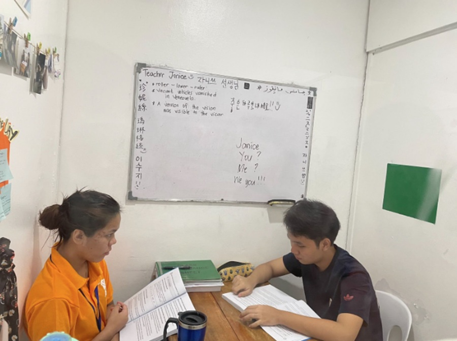 thoi-gian-bieu-trai-he-english-fella-2