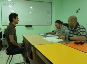 cac-bai-kiem-tra-tai-truong-anh-ngu-za-english-uv