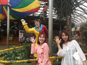 cuoc-song-va-tinh-ban-tuyet-voi-o-monol