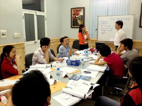 hoc-gioi-tieng-anh-giao-tiep-tu-nhung-dieu-thuong-bo-sot